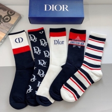 DIOR